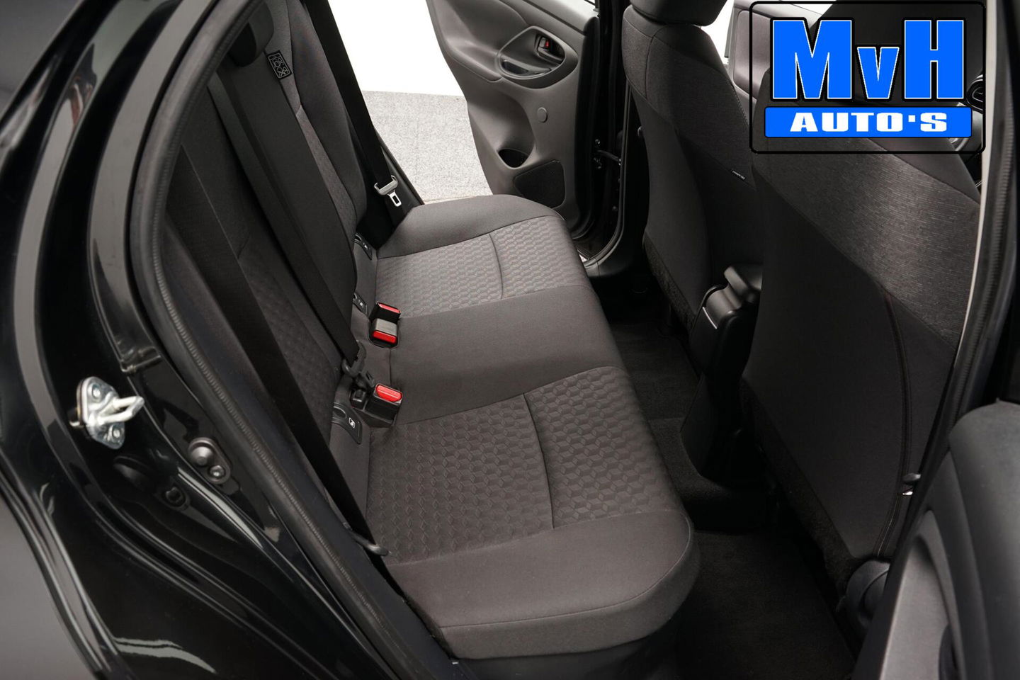 Toyota Yaris 1.5 Hybrid Dynamic|CAMERA|CARPLAY|ACC|LED|NAP