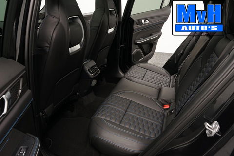 Lynk & Co 01 1.5 Hybride|FULL BLACK XL|ZWARTE.HEMEL|LEER|TREKH