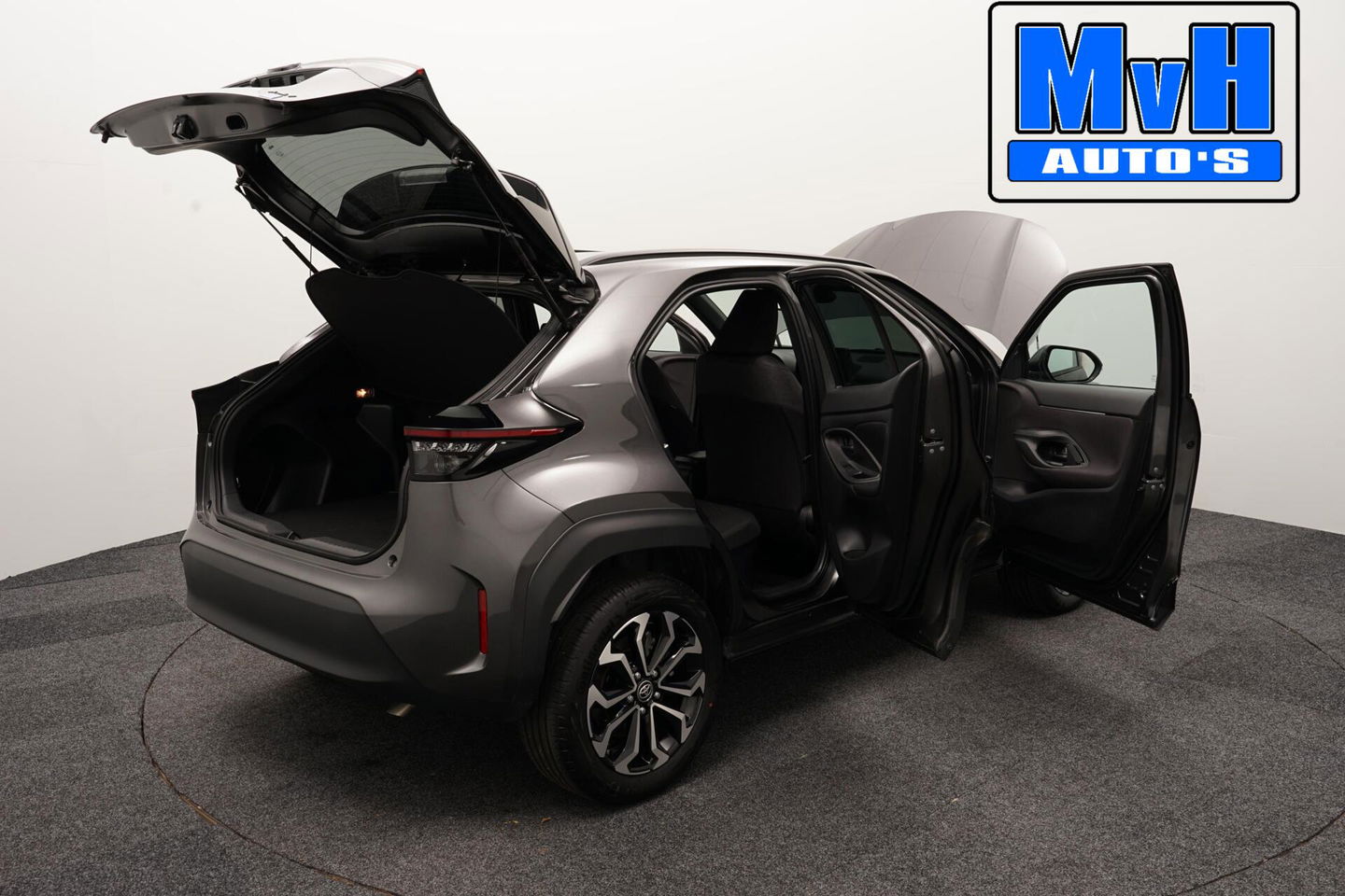 Toyota Yaris Cross 1.5 Hybrid 115 Business Plus|NAVI|STOEL/STUUR.VERW