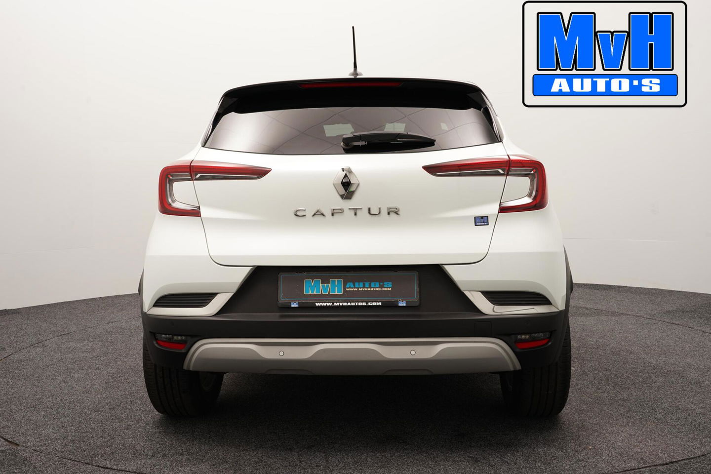 Renault Captur 1.3 TCe 140 Intens|PARELMOER|CAMERA|LED|NAP