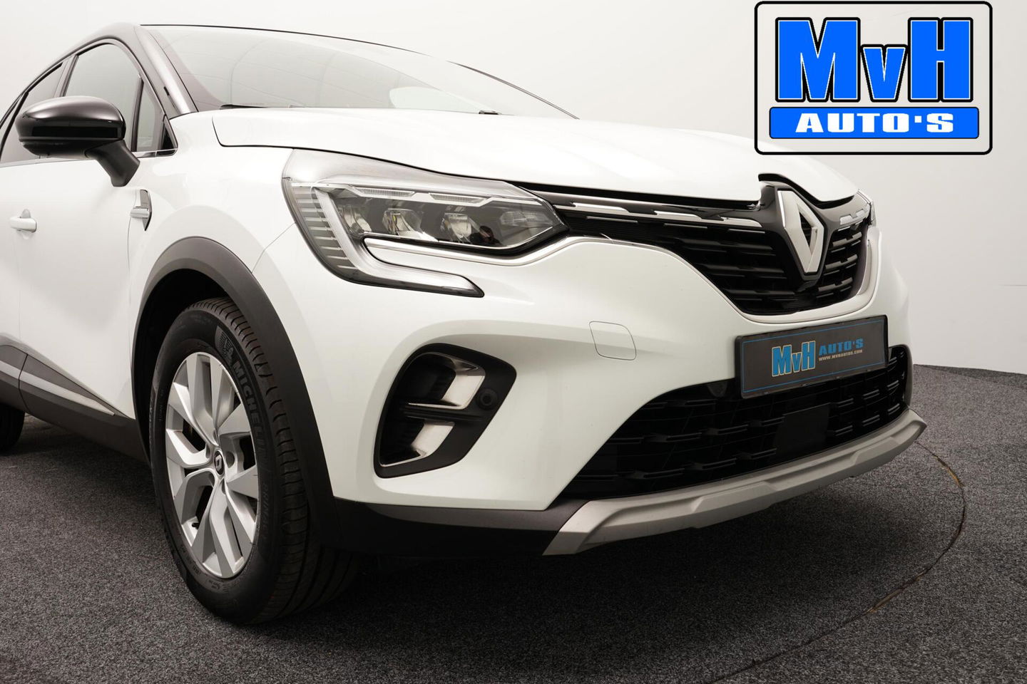 Renault Captur 1.3 TCe 140 Intens|PARELMOER|CAMERA|LED|NAP