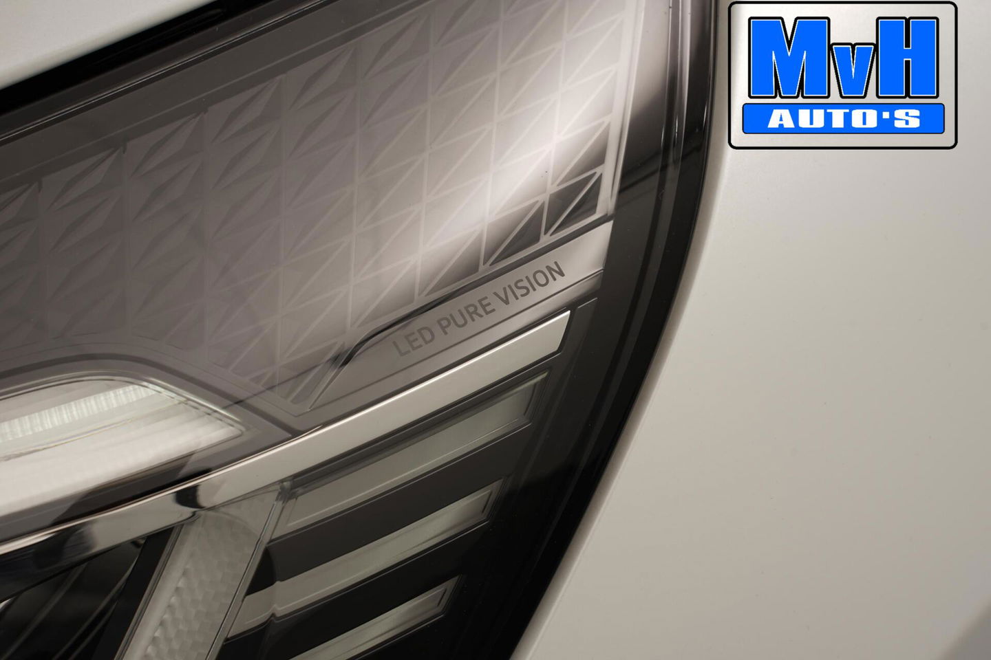 Renault Captur 1.3 TCe 140 Intens|PARELMOER|CAMERA|LED|NAP