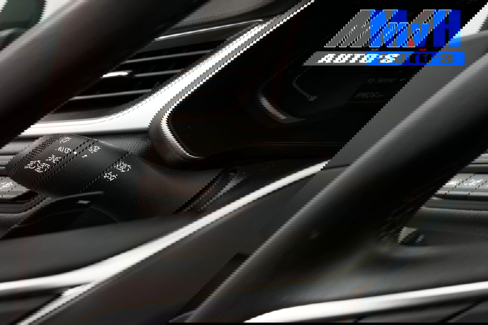 Renault Captur 1.3 TCe 140 Intens|PARELMOER|CAMERA|LED|NAP