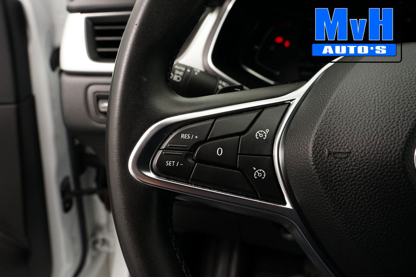 Renault Captur 1.3 TCe 140 Intens|PARELMOER|CAMERA|LED|NAP