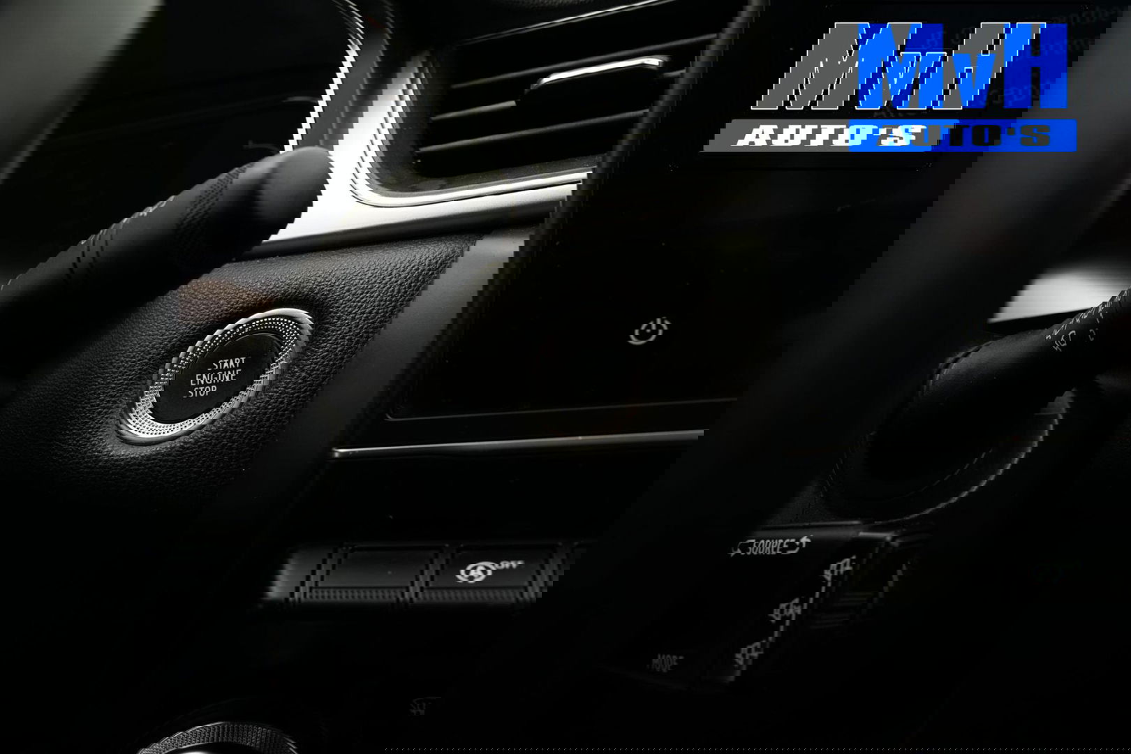 Renault Captur 1.3 TCe 140 Intens|PARELMOER|CAMERA|LED|NAP