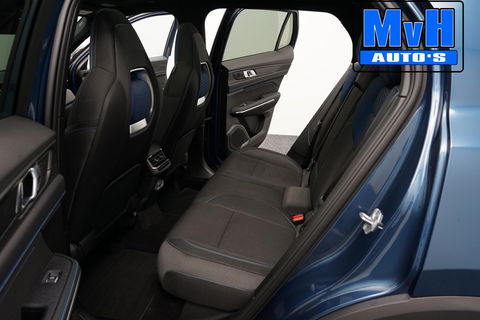 Lynk & Co 01 1.5 Hybride|FULL BLACK XL|ZWARTE.HEMEL|TREKH|NAP