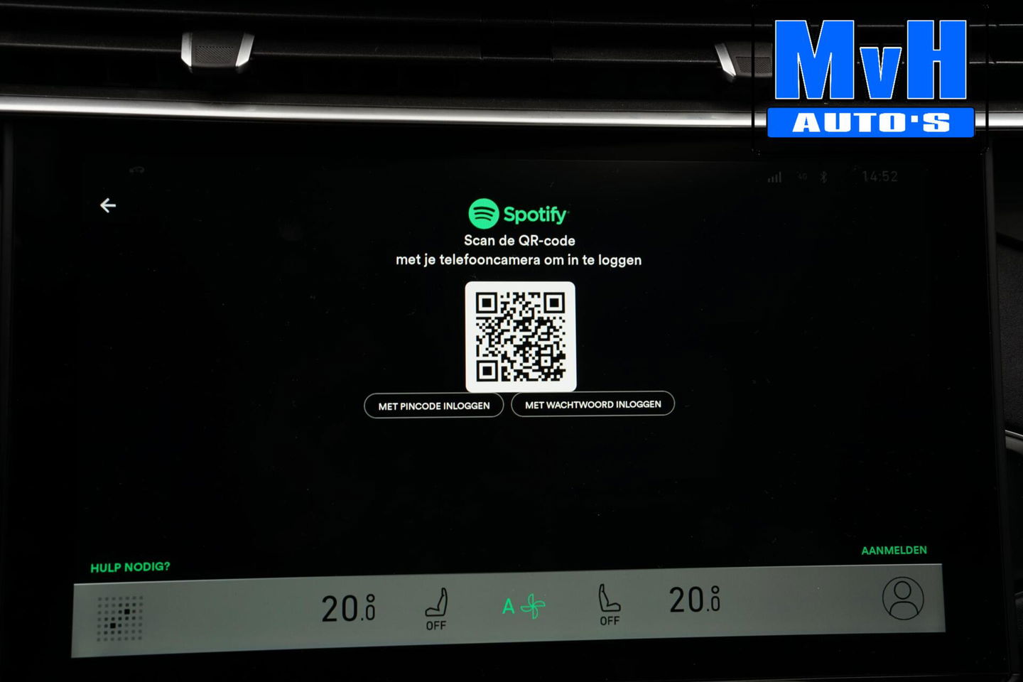 Lynk & Co 01 1.5 Hybride|FULL BLACK XL|ZWARTE.HEMEL|TREKH|NAP