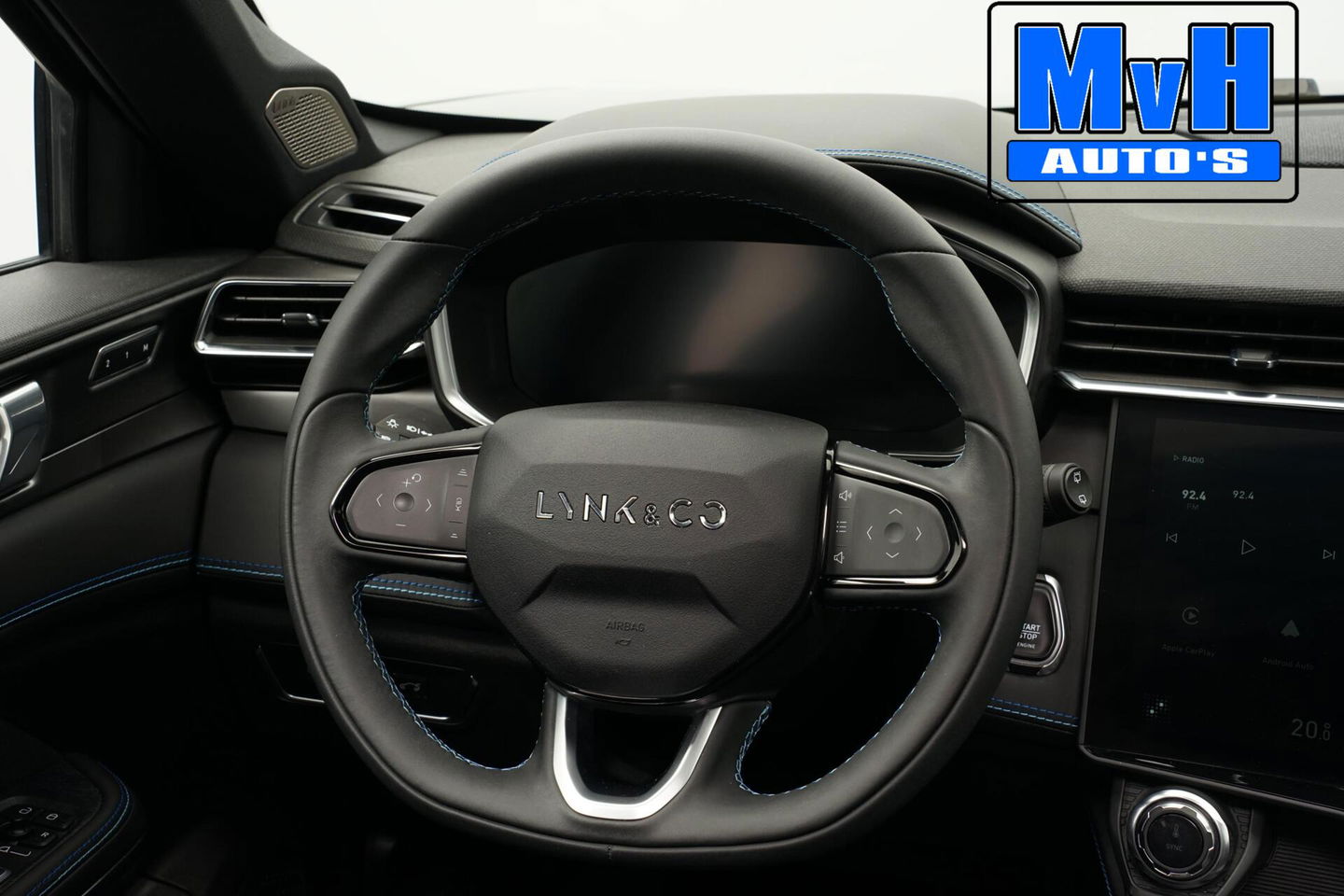 Lynk & Co 01 1.5 Hybride|LEER|FULL BLACK XL|360°CAM|NAP