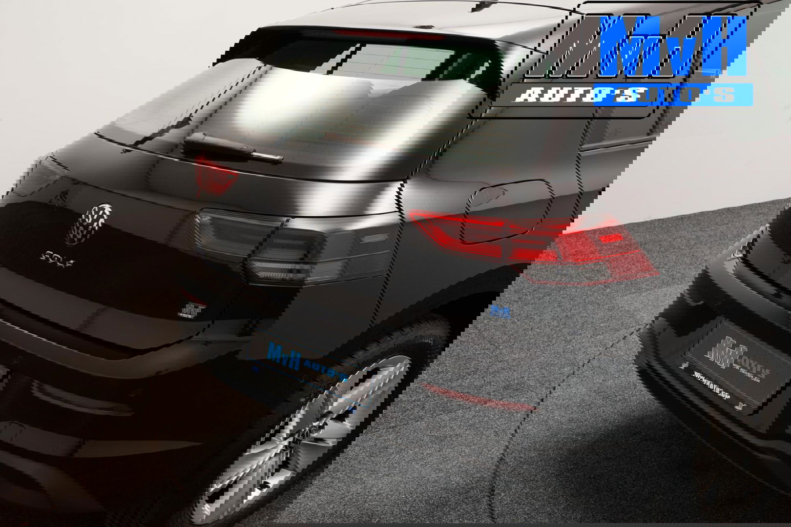 Volkswagen Golf 1.5 TSI Life Business|SPORTSTOEL|LUXE|ORG.NL