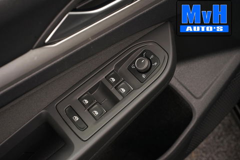 Volkswagen Golf 1.5 TSI Life Business|SPORTSTOEL|LUXE|ORG.NL
