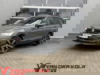 Volkswagen Tiguan - 1.5 TSI Life Automaat | Adaptive Cruise | CarPlay | Stuur/Stoelverwarming | LED | Navigatie | Climate