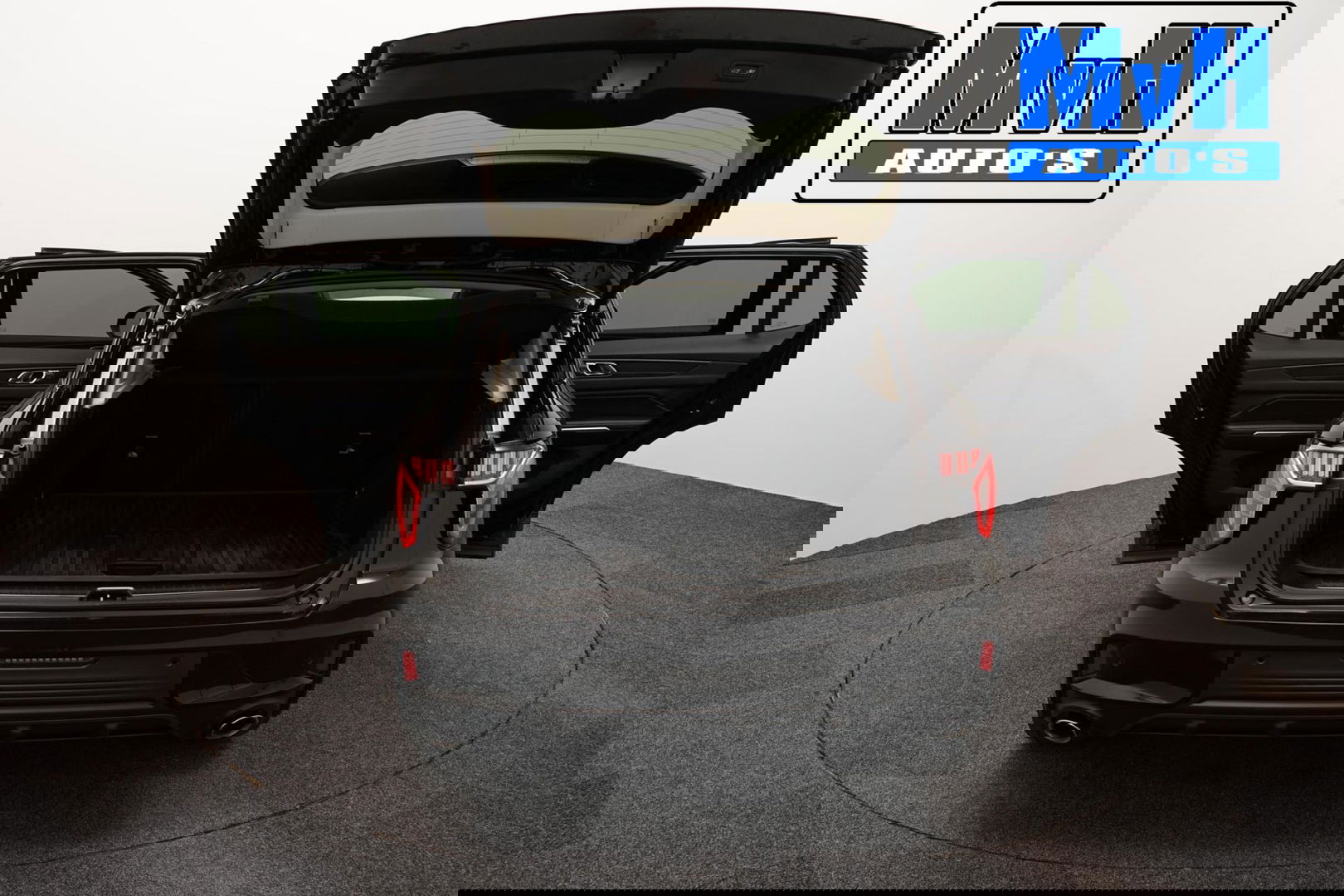 Lynk & Co 01 1.5 Plug-in Hybride|FULL BLACK XL|360°CAM|NAP