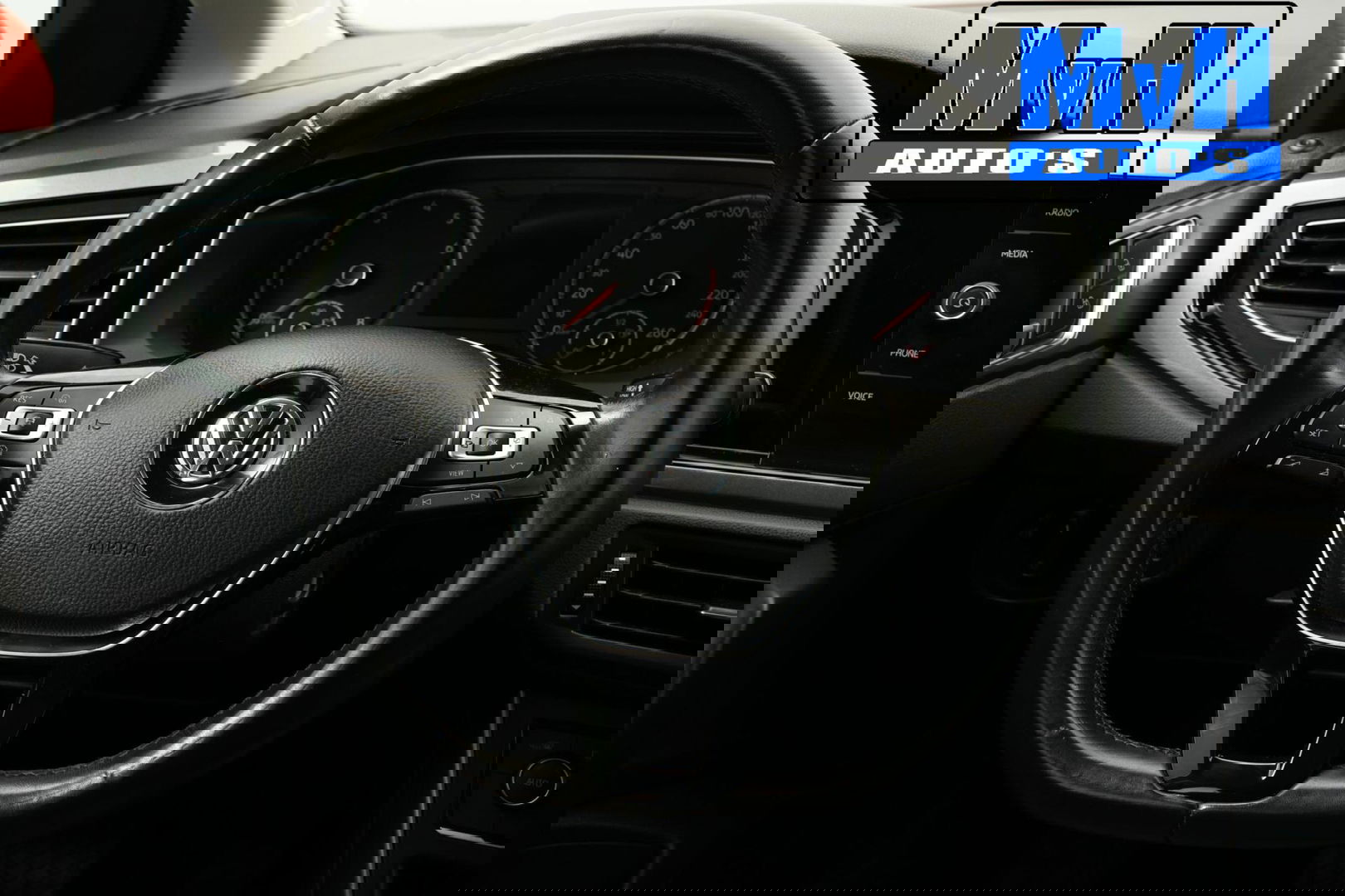 Volkswagen Polo 1.0 TSI Highline|TREKH|CAMERA|LED|CLIMA|ACC