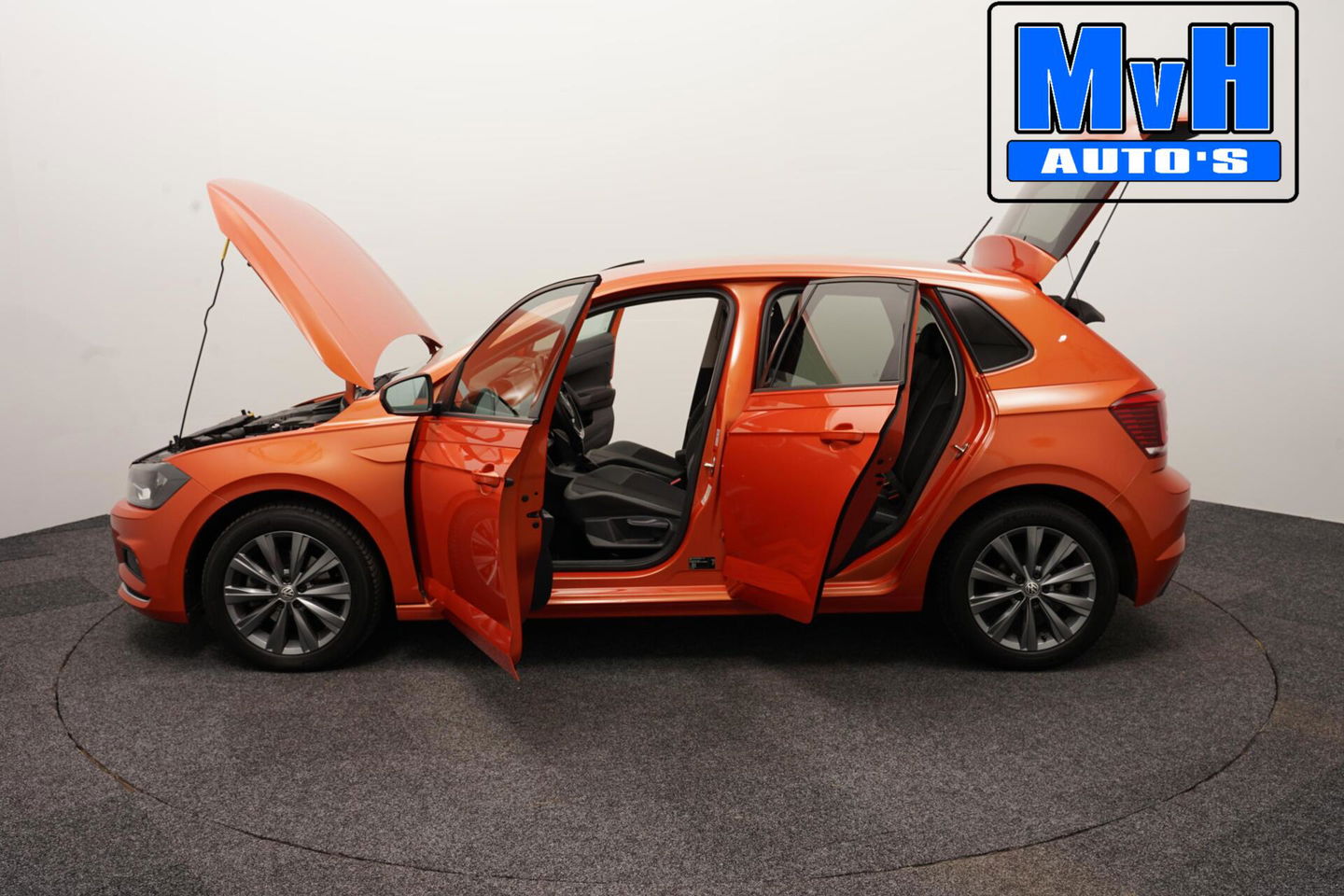 Volkswagen Polo 1.0 TSI Highline|TREKH|CAMERA|LED|CLIMA|ACC