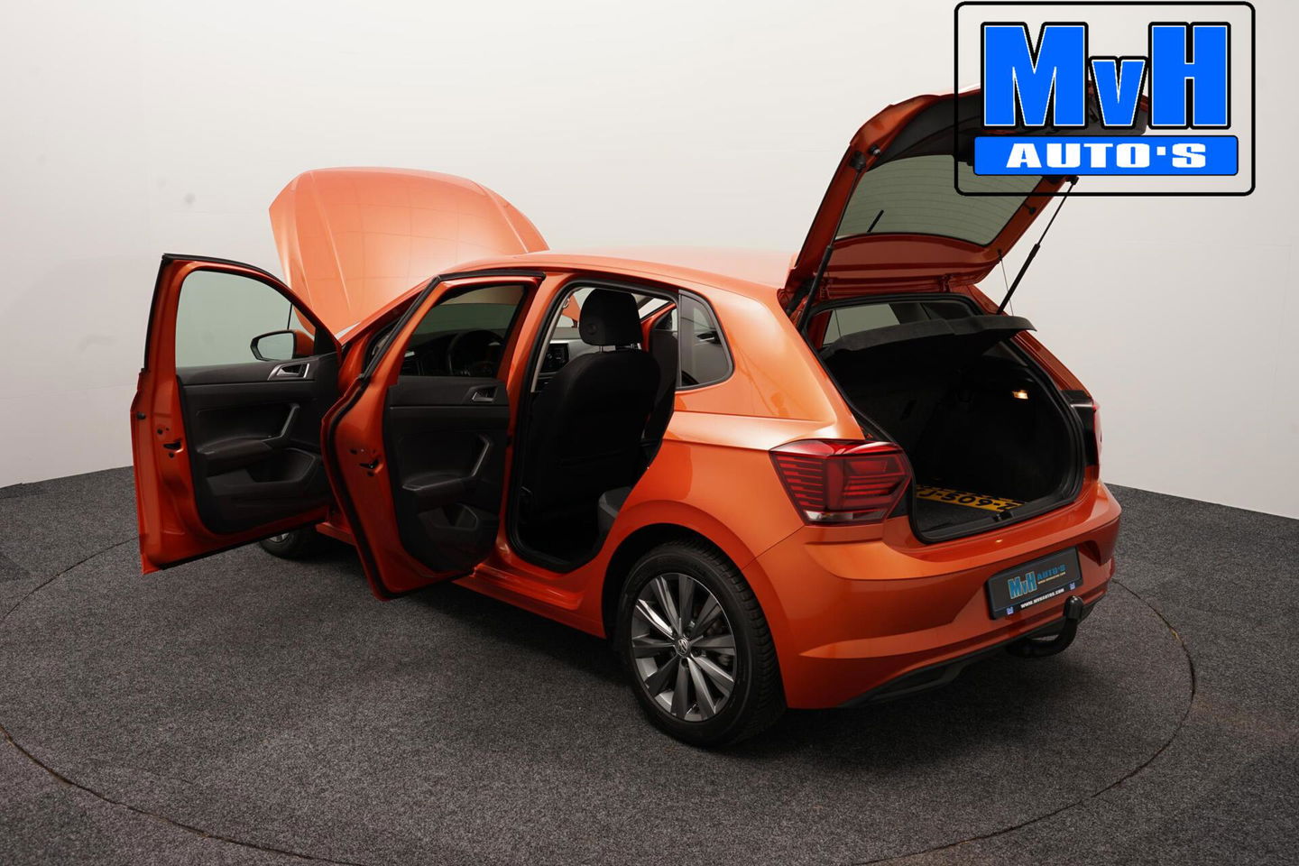 Volkswagen Polo 1.0 TSI Highline|TREKH|CAMERA|LED|CLIMA|ACC