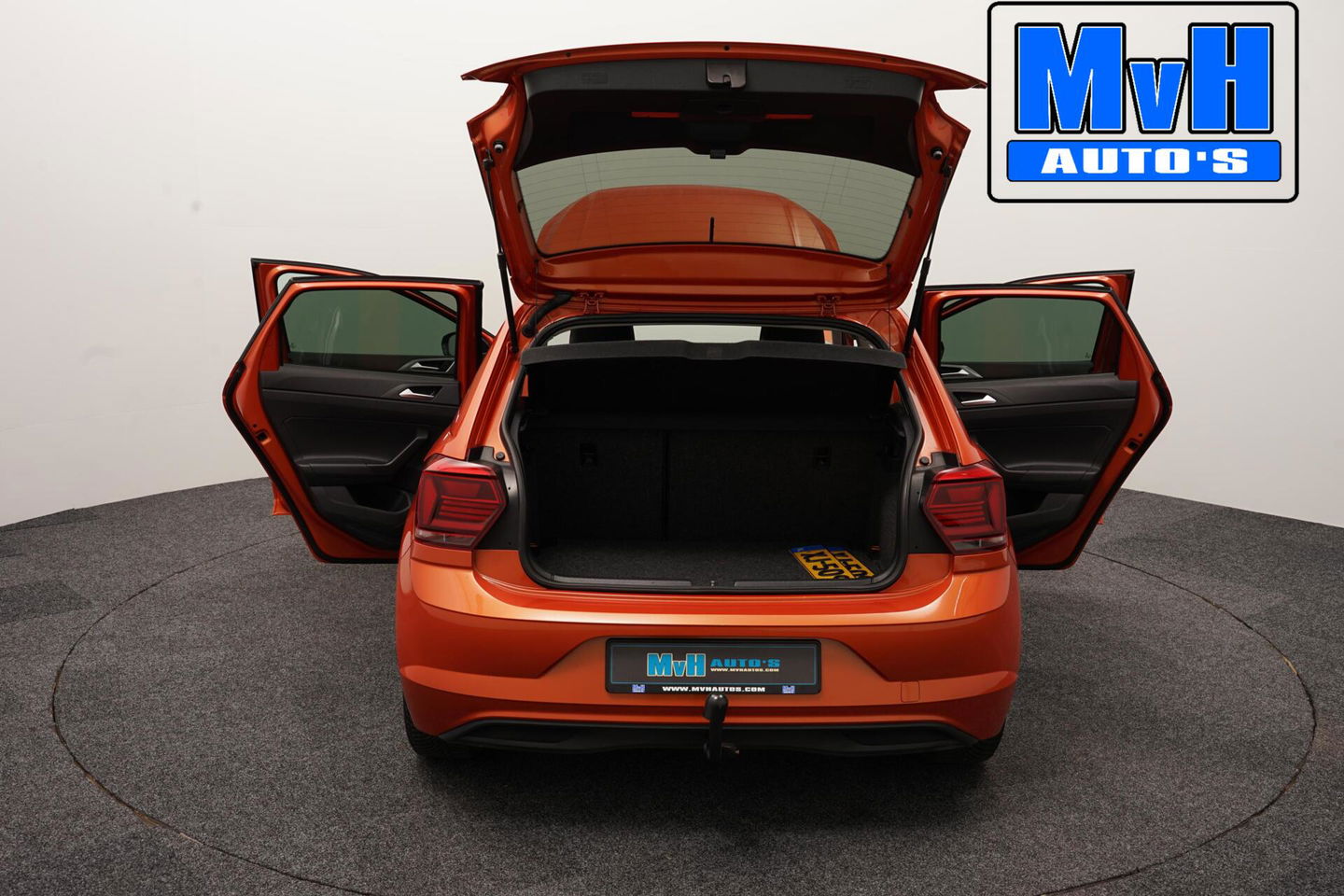 Volkswagen Polo 1.0 TSI Highline|TREKH|CAMERA|LED|CLIMA|ACC