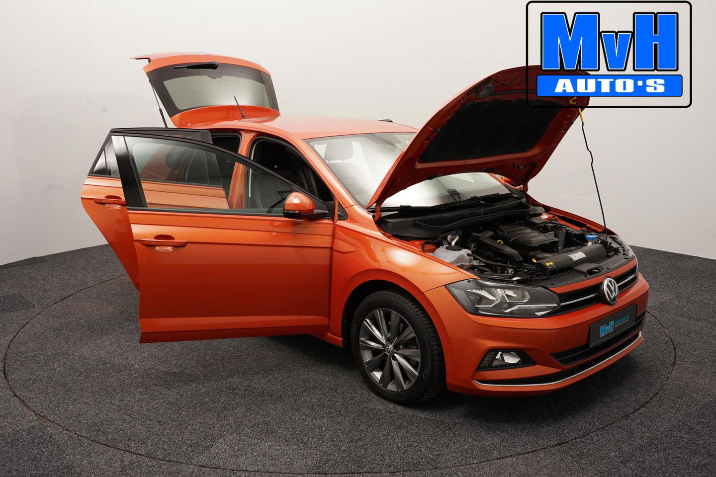 Volkswagen Polo 1.0 TSI Highline|TREKH|CAMERA|LED|CLIMA|ACC