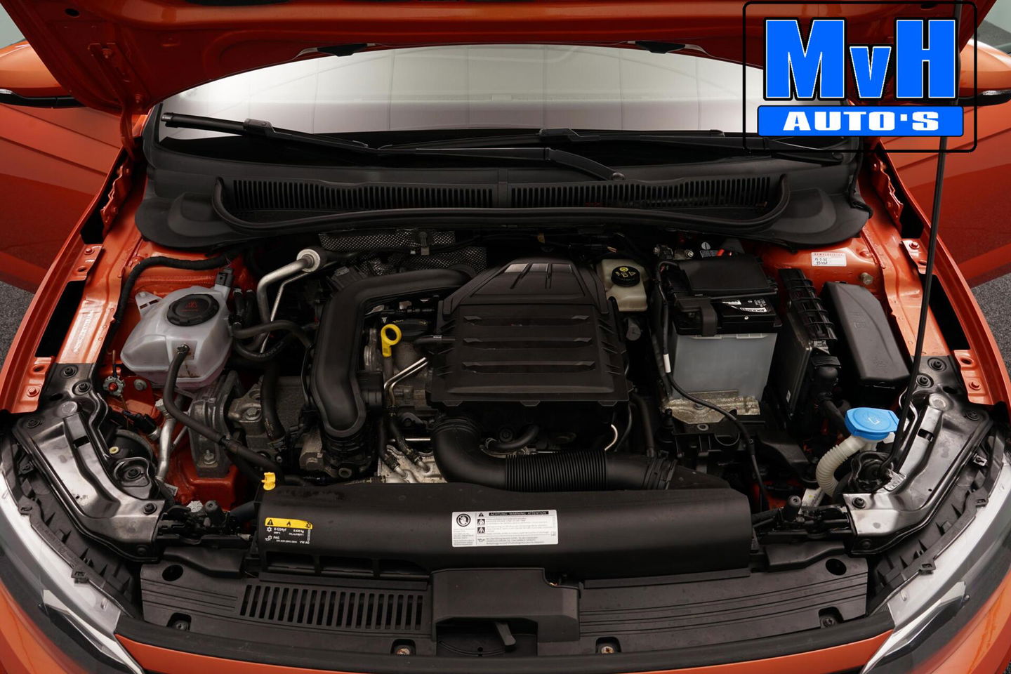 Volkswagen Polo 1.0 TSI Highline|TREKH|CAMERA|LED|CLIMA|ACC