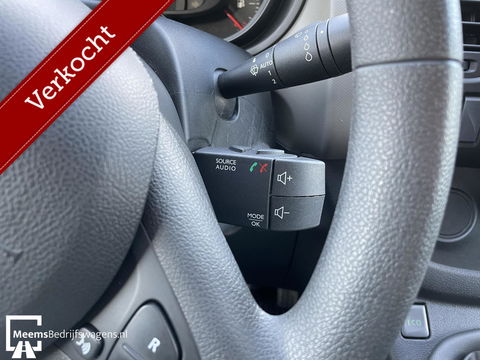 Renault Trafic 1.6 dCi L2H1 - AIRCO CRUISE NAVI CAMERA TREKH