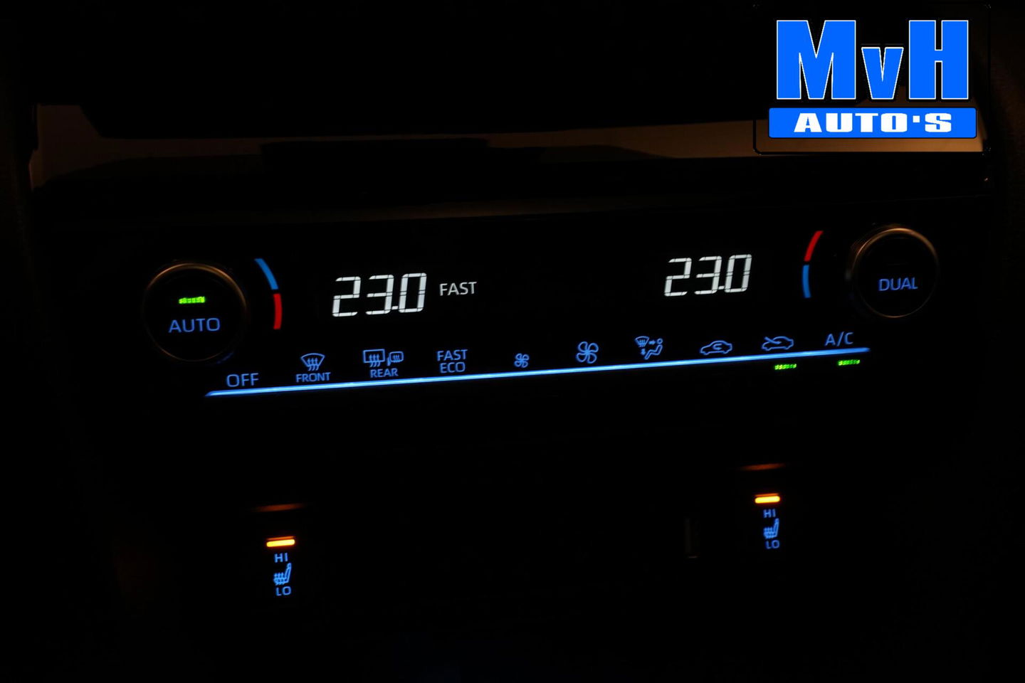 Toyota Yaris Cross 1.5 Hybrid Executive|PANO|JBL|LEER|TREKHAAK