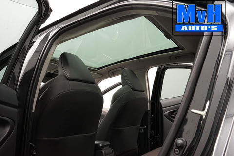 Toyota Yaris Cross 1.5 Hybrid Executive|PANO|JBL|LEER|TREKHAAK
