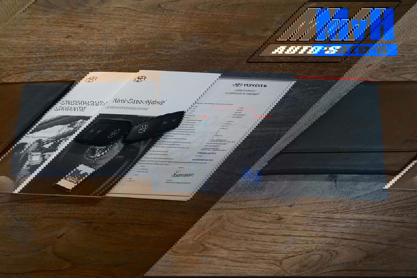 Toyota Yaris Cross 1.5 Hybrid Executive|PANO|JBL|LEER|TREKHAAK