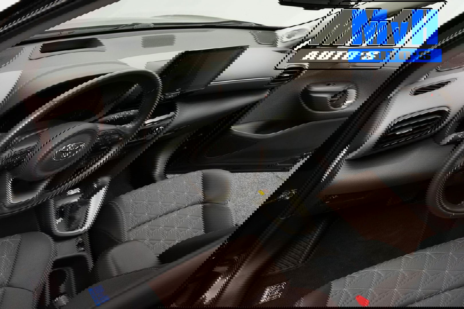 Toyota Yaris Cross 1.5 Hybrid Executive|PANO|JBL|LEER|TREKHAAK