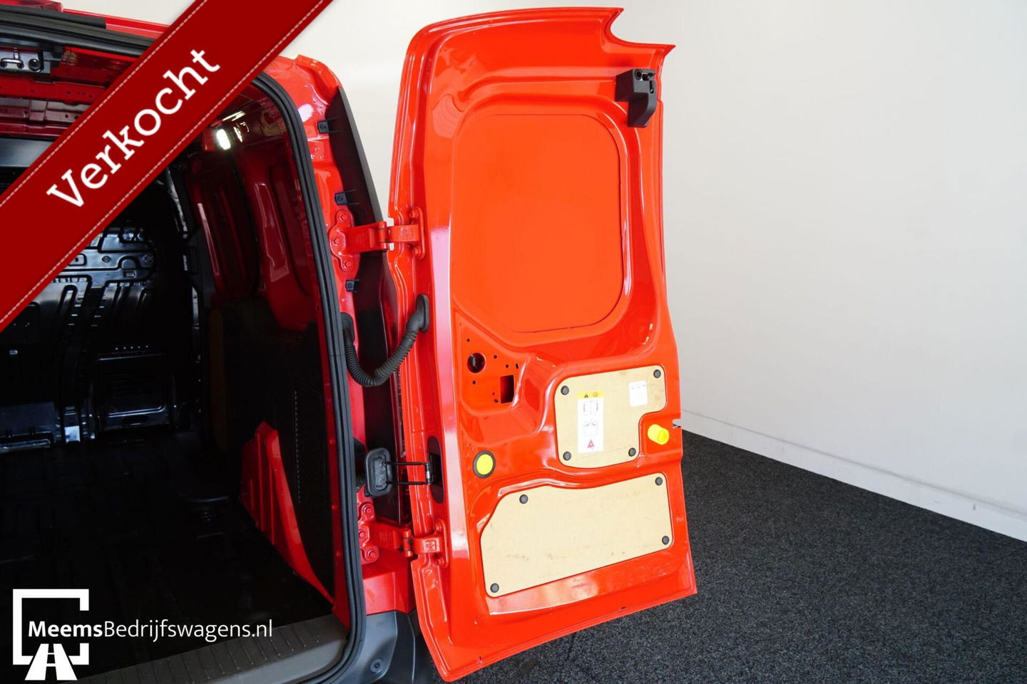 Ford Transit Connect 1.6TDCI Ambiente L2 - VOL OPTIES! 179pm