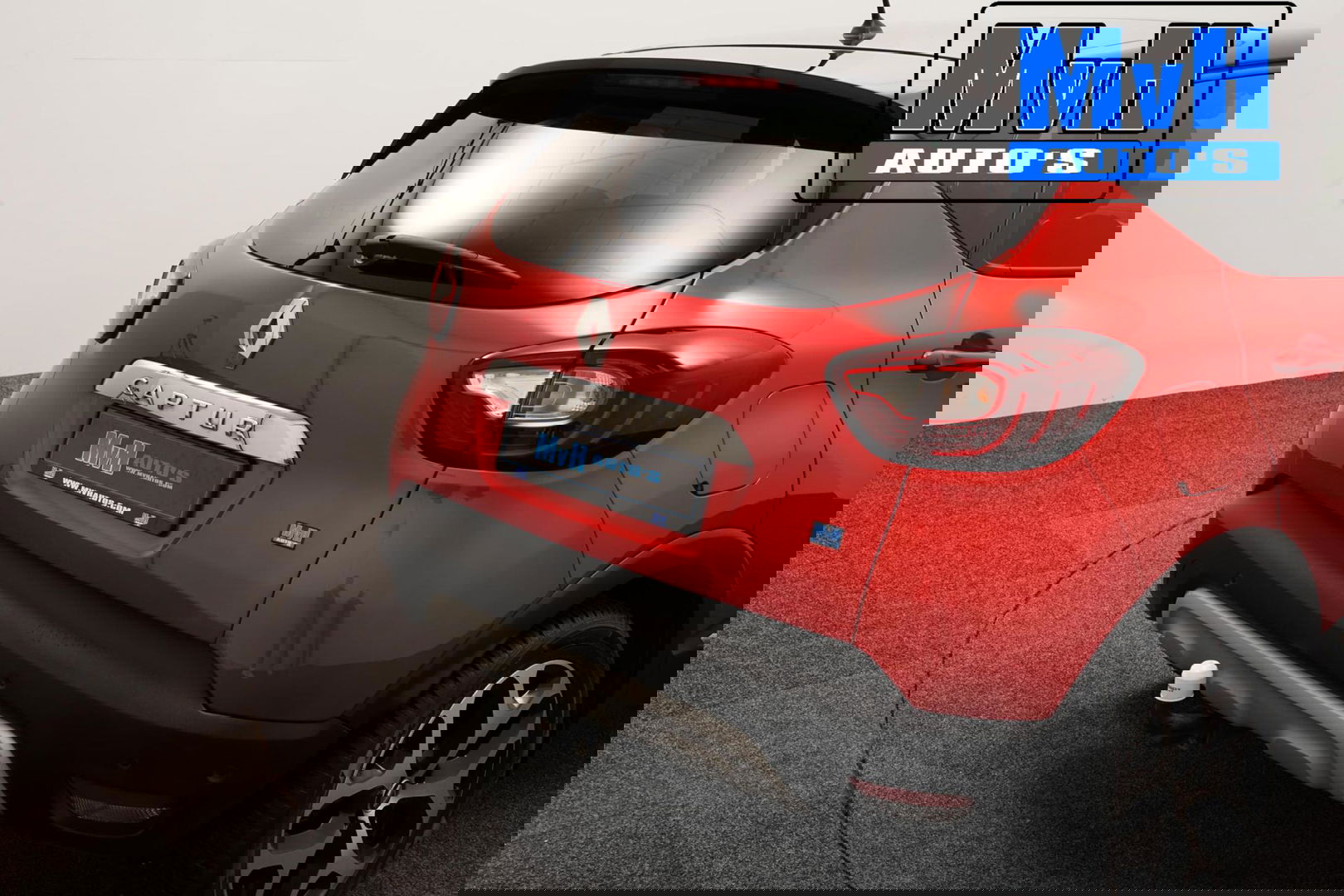 Renault Captur 1.3 TCe Intense|150PK|PANO|CAMERA|LED|TREKH