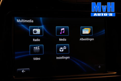 Renault Captur 1.3 TCe Intense|150PK|PANO|CAMERA|LED|TREKH