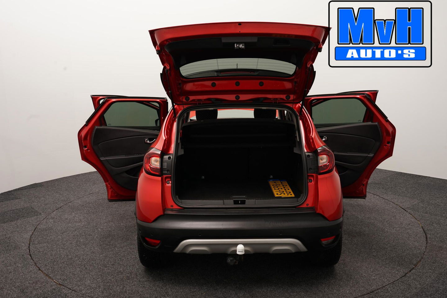 Renault Captur 1.3 TCe Intense|150PK|PANO|CAMERA|LED|TREKH