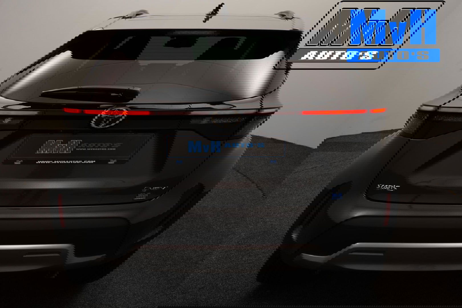 Toyota Yaris Cross 1.5 Hybrid 130 Executive|STUUR/STOELVERW.