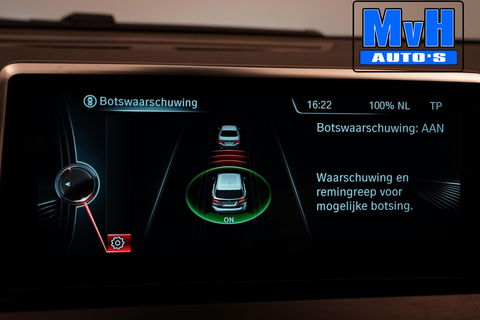 BMW 2 Serie Active Tourer 220i High Executive|LED|TREKH|HUD