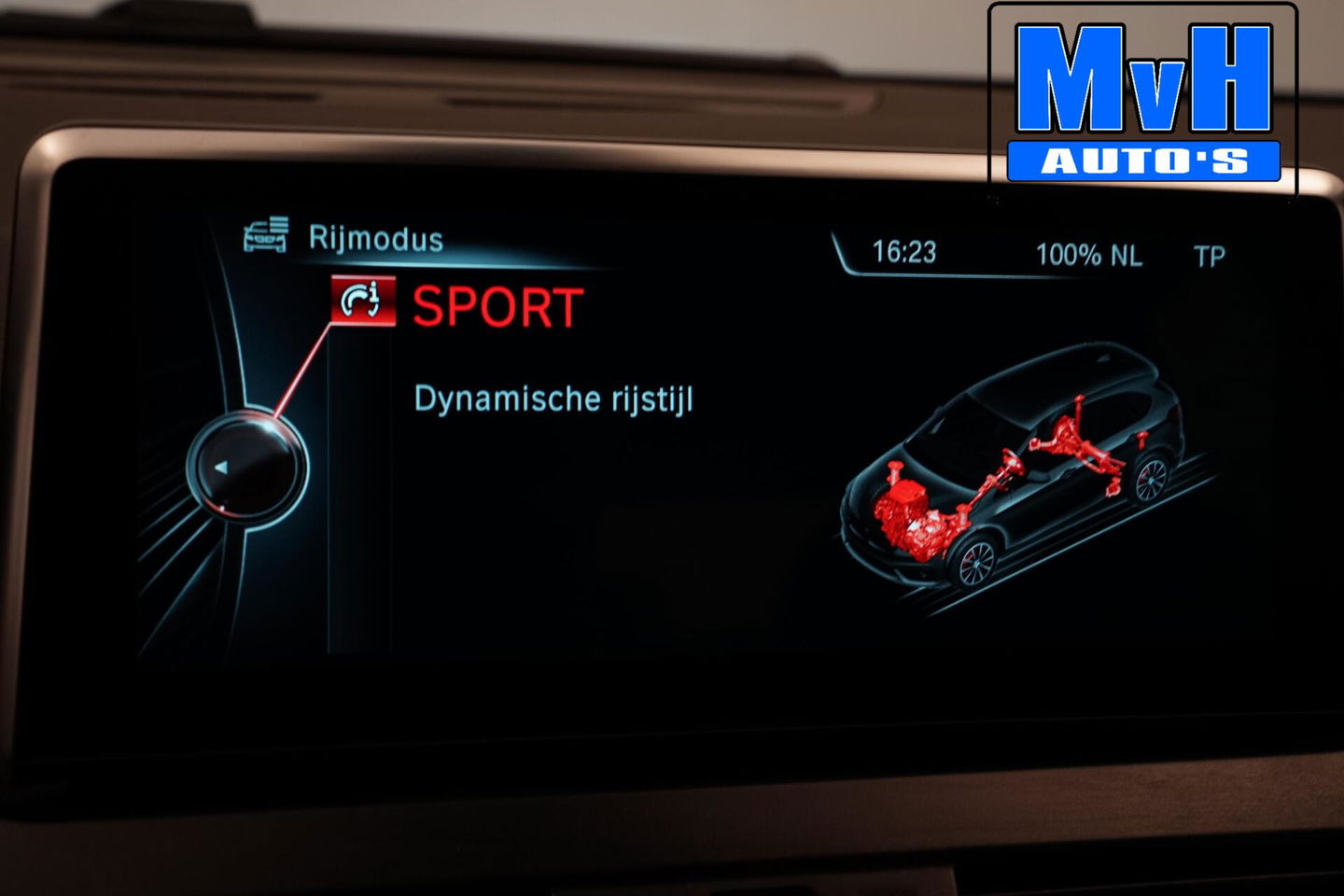 BMW 2 Serie Active Tourer 220i High Executive|LED|TREKH|HUD