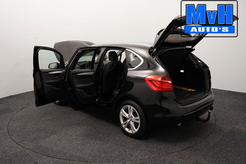 BMW 2 Serie Active Tourer 220i High Executive|LED|TREKH|HUD