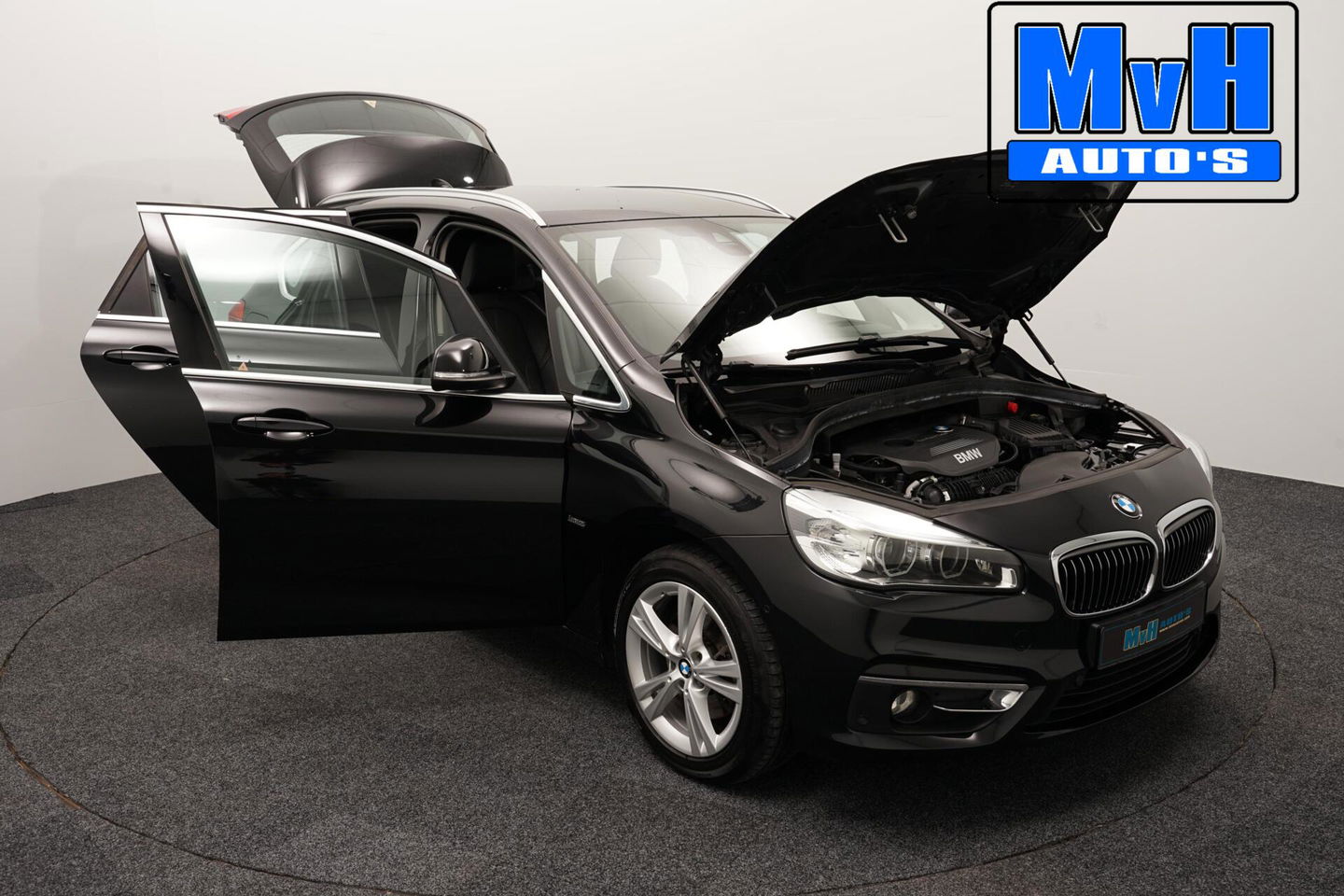 BMW 2 Serie Active Tourer 220i High Executive|LED|TREKH|HUD