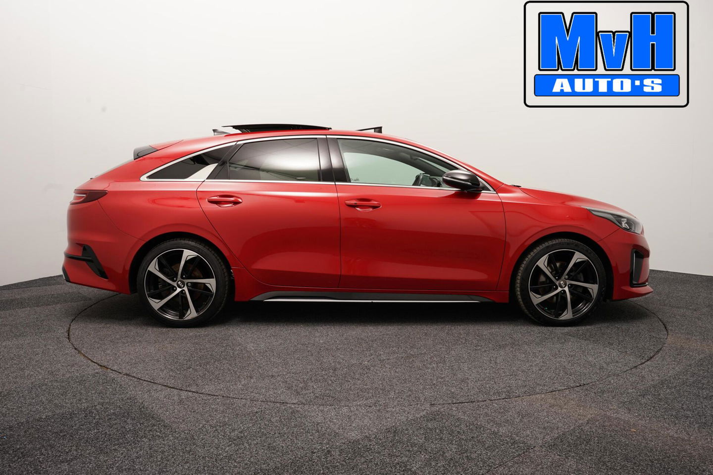 Kia ProCeed 1.4 T-GDI GT-Line|LUXE!|TREKHAAK|PANO|LED|NAP