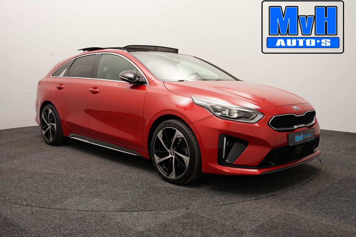 Kia ProCeed 1.4 T-GDI GT-Line|LUXE!|TREKHAAK|PANO|LED|NAP