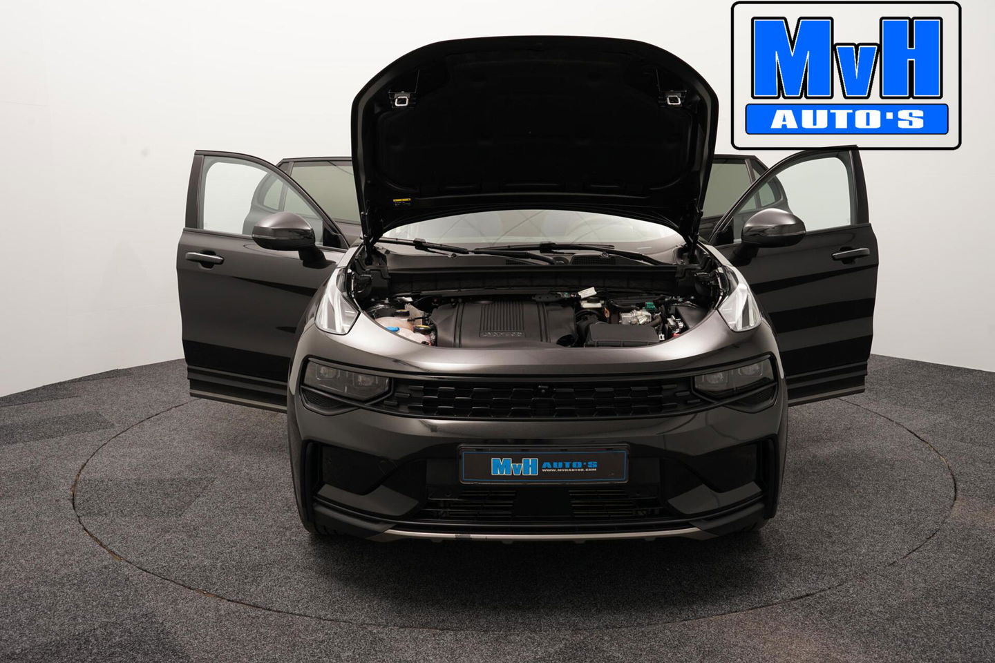 Lynk & Co 01 1.5 Plug-in Hybride|FULL BLACK XL|360°CAM|NAP