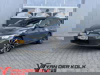 Volkswagen Golf - Variant 1.0 TSI Life | Digital Cockpit |Alcantara | Camera | LED | Camera | Trekhaak | CarPlay | Adaptive Cruise | Stuur/Stoelverwarming