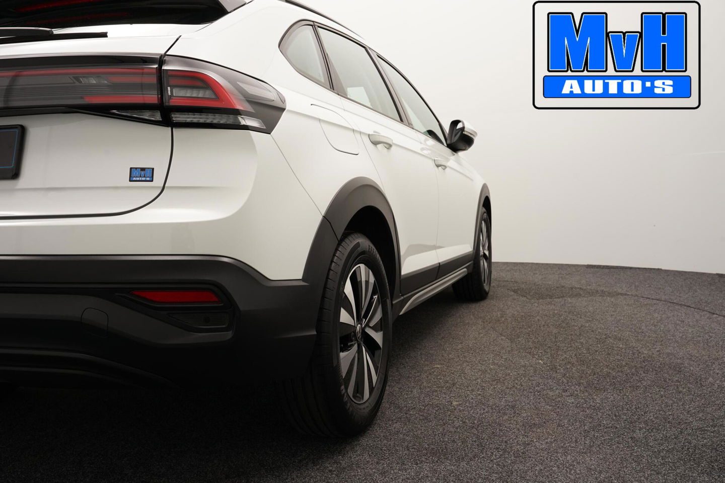 Volkswagen Taigo 1.0 TSI|STOELVERW|CAMERA|PDC|VIRTUAL|NAVI