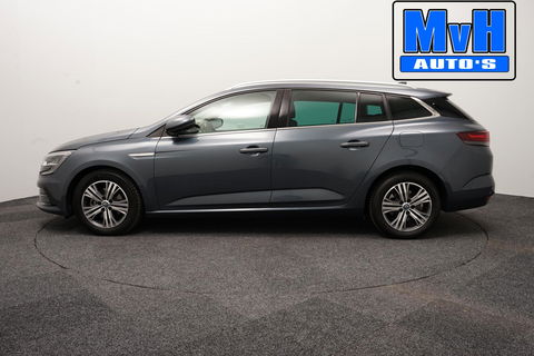 Renault Megane E-Tech Estate 1.6 Plug-In Hybrid 160 Intens
