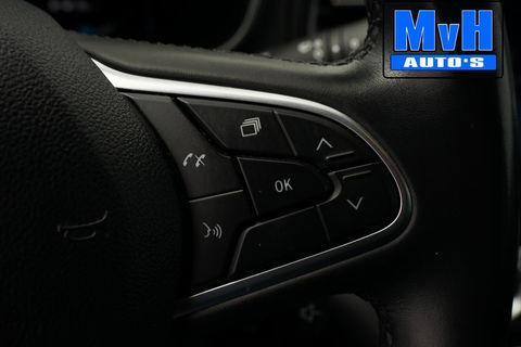 Renault Megane E-Tech Estate 1.6 Plug-In Hybrid 160 Intens