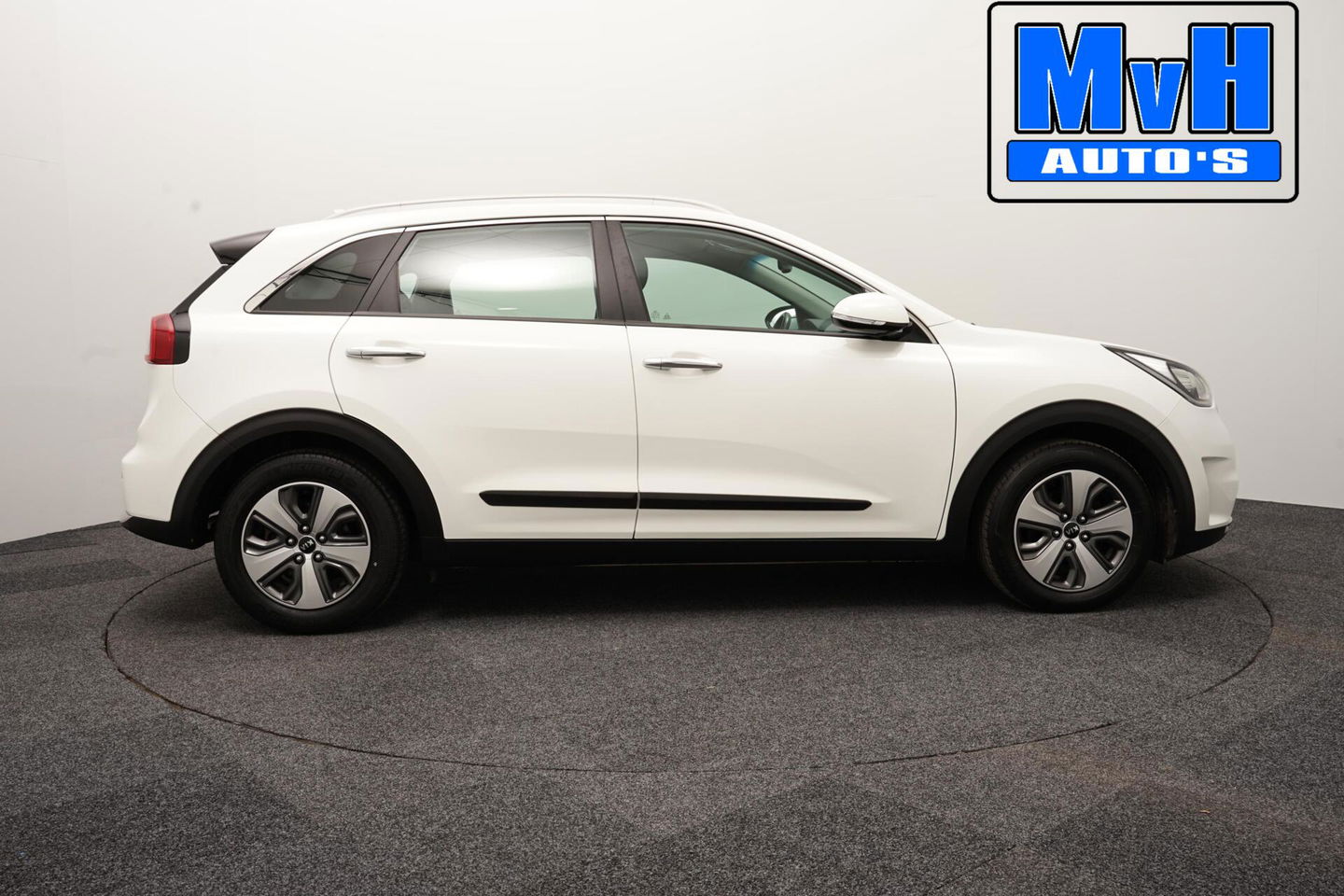 Kia Niro 1.6 GDi Hybrid DynamicLine|CARPLAY|NAVI|CAMERA|LED