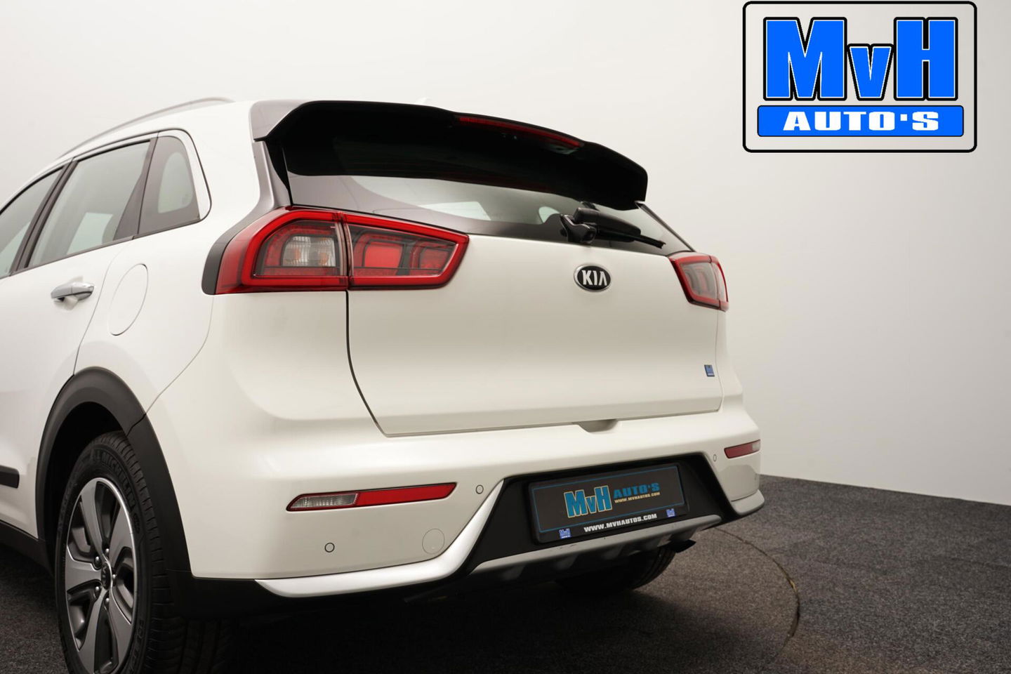 Kia Niro 1.6 GDi Hybrid DynamicLine|CARPLAY|NAVI|CAMERA|LED