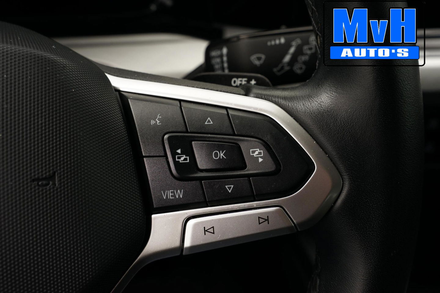 Volkswagen Golf 1.0 eTSI Life|ACC|NAVI|PDC|ORG.NL|LED|VIRTUAL