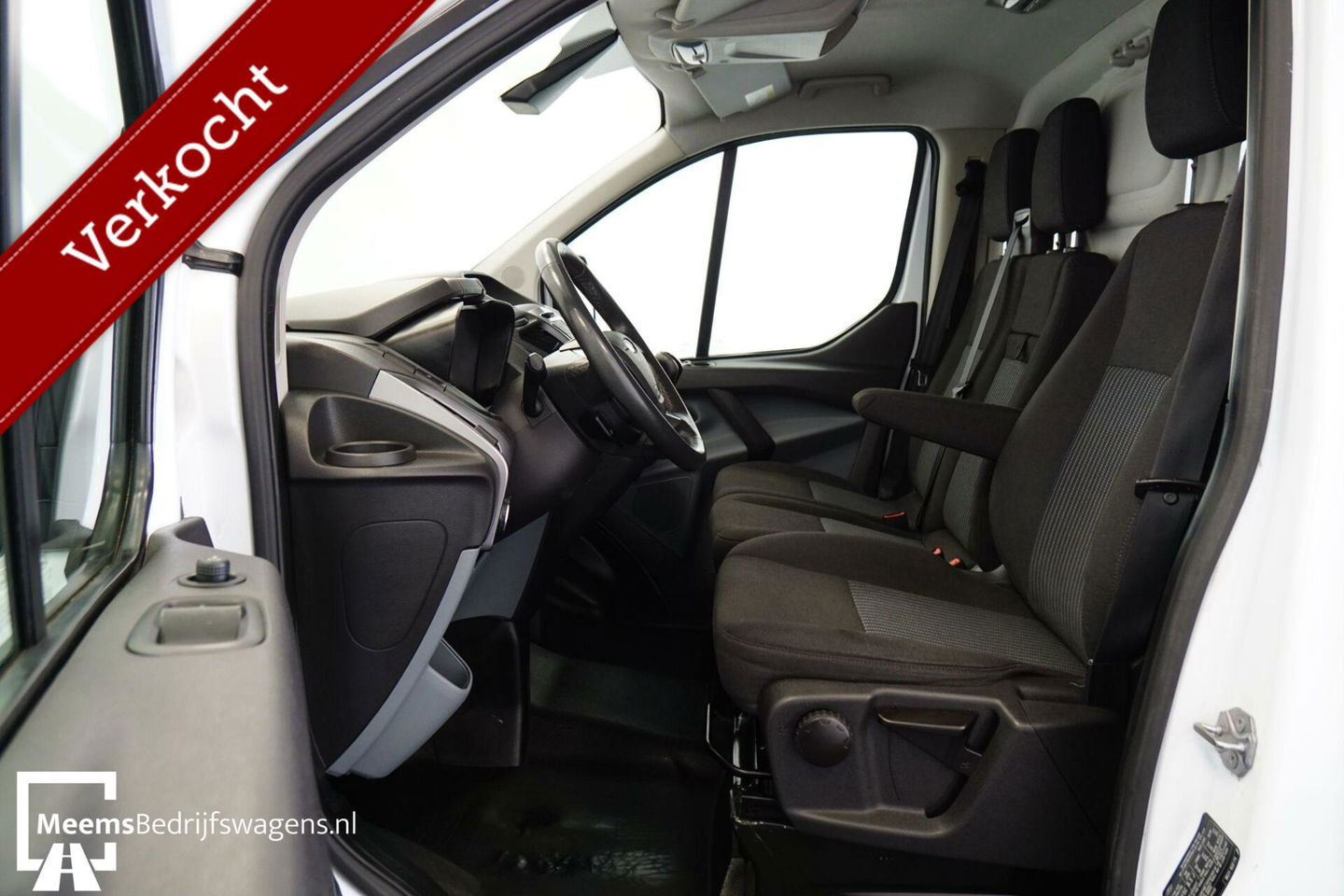 Ford Transit Custom 330 2.2 TDCI L2H1 - Airco - Cruis - Navi