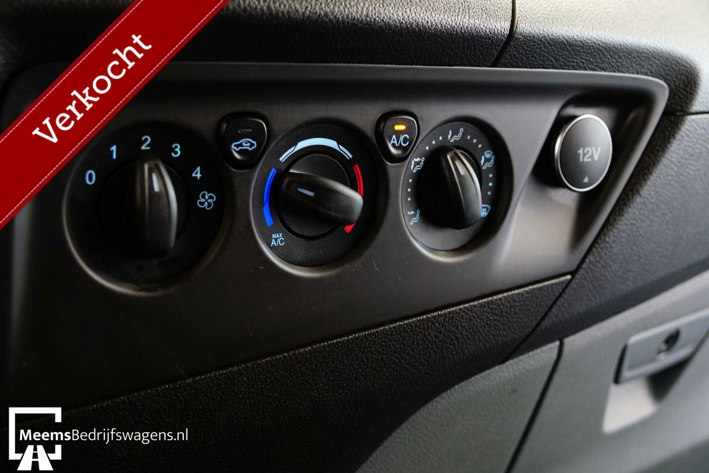 Ford Transit Custom 330 2.2 TDCI L2H1 - Airco - Cruis - Navi