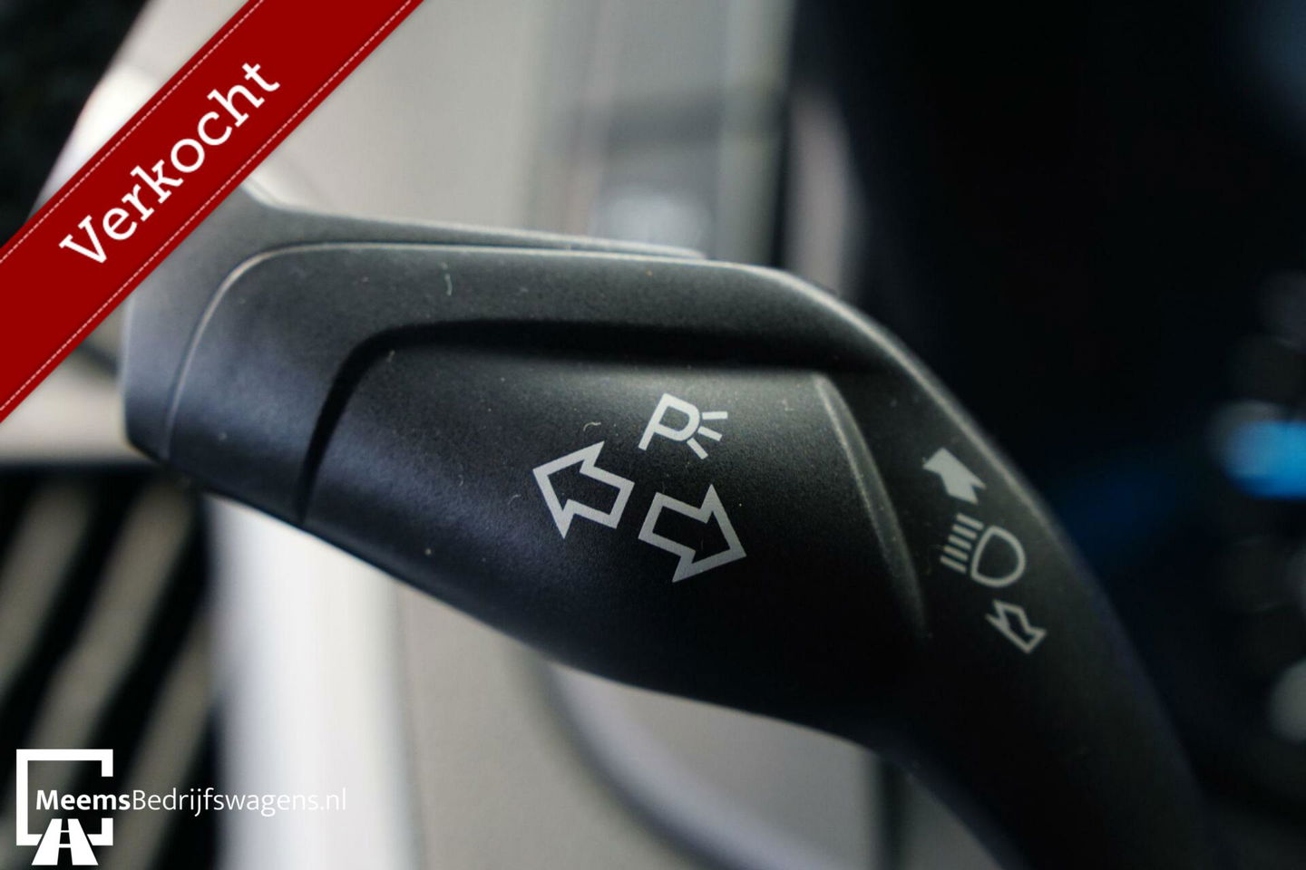 Ford Transit Custom 330 2.2 TDCI L2H1 - Airco - Cruis - Navi