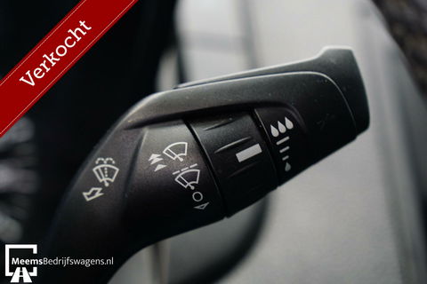 Ford Transit Custom 330 2.2 TDCI L2H1 - Airco - Cruis - Navi